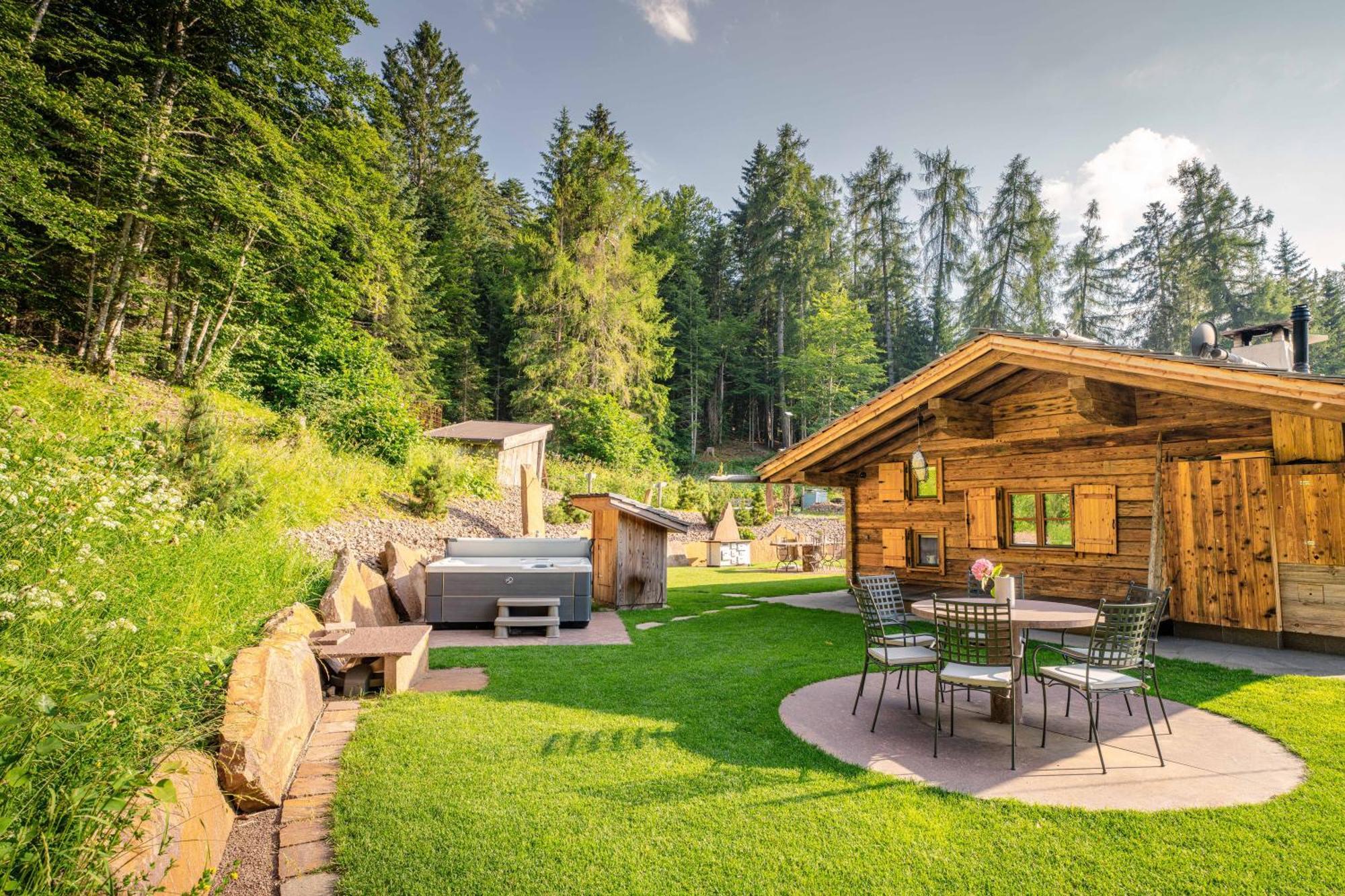 Villa La Mendola Alm Chalet Exterior foto